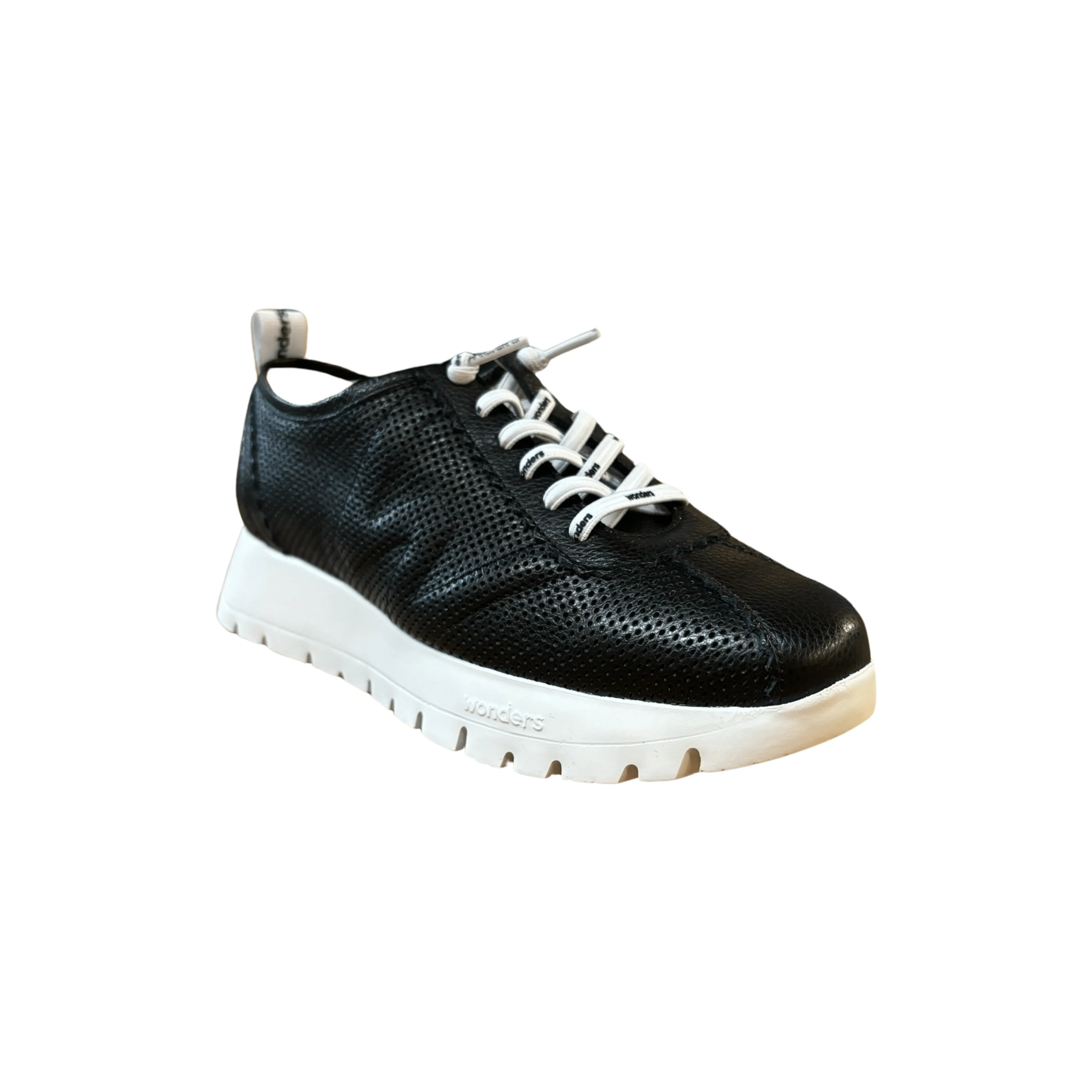 A2424 Black Leather Sneaker