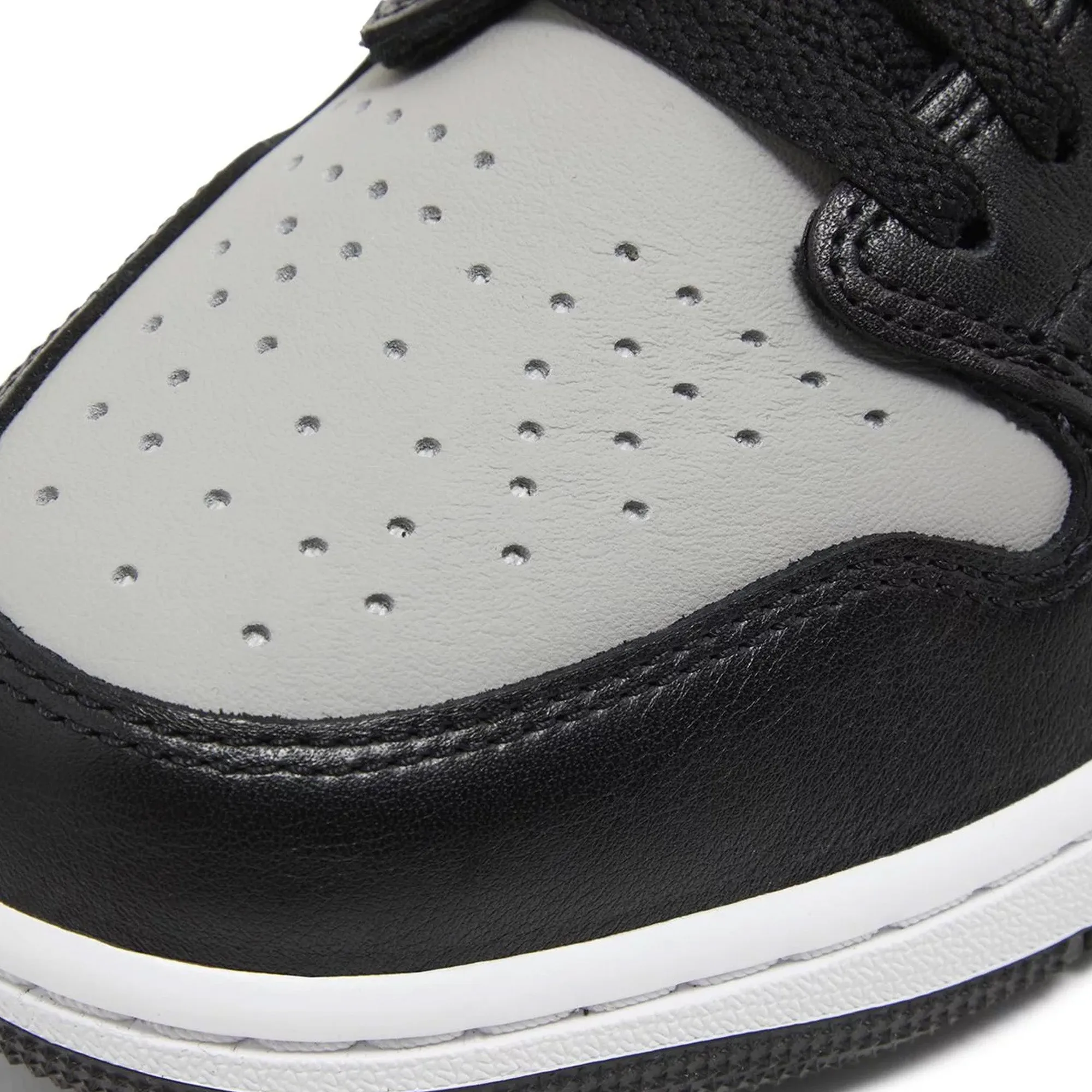 Air Jordan 1 Low OG 'Shadow' (2024)