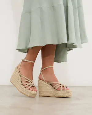 BE BEIGE