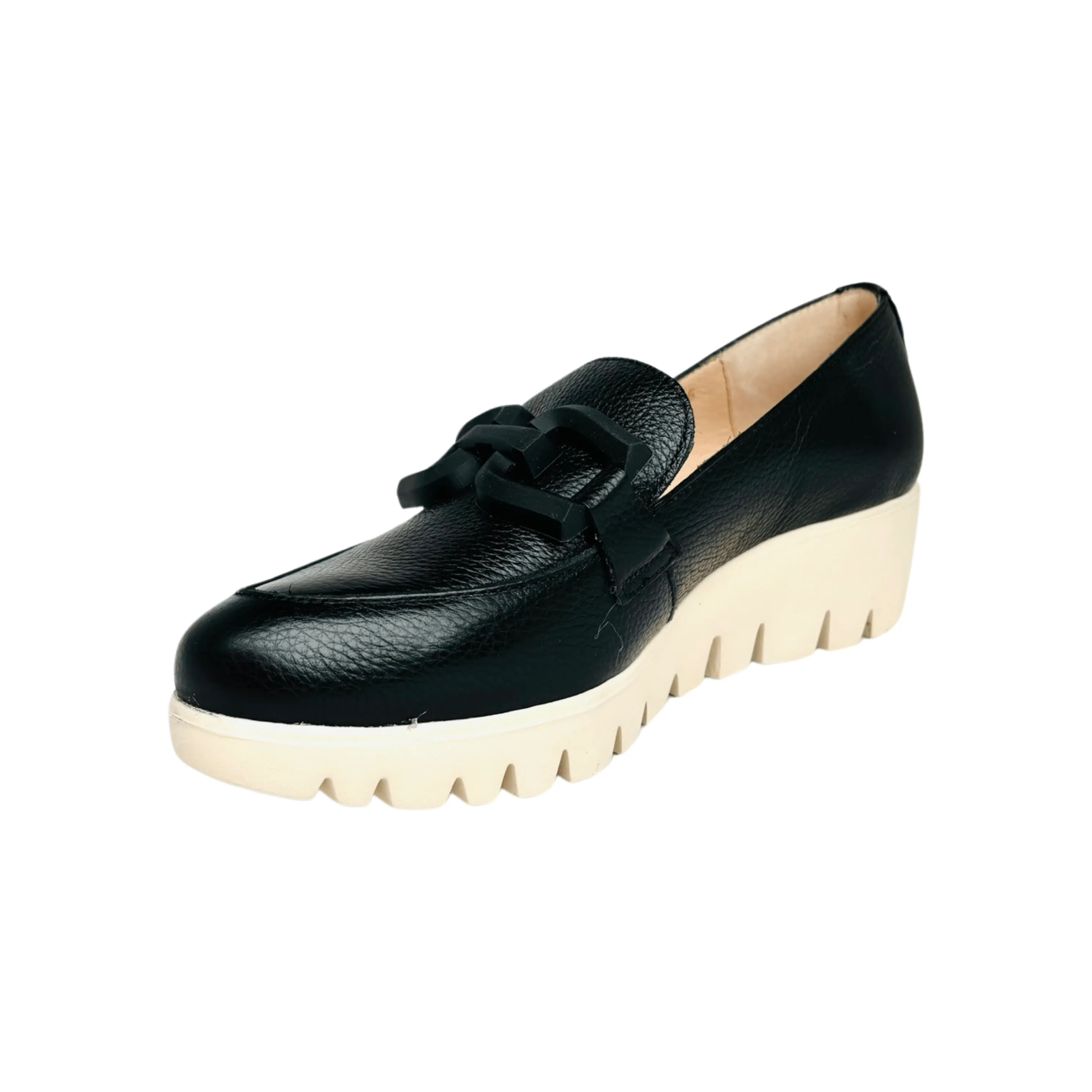 C33311 Black Leather Platform Loafer