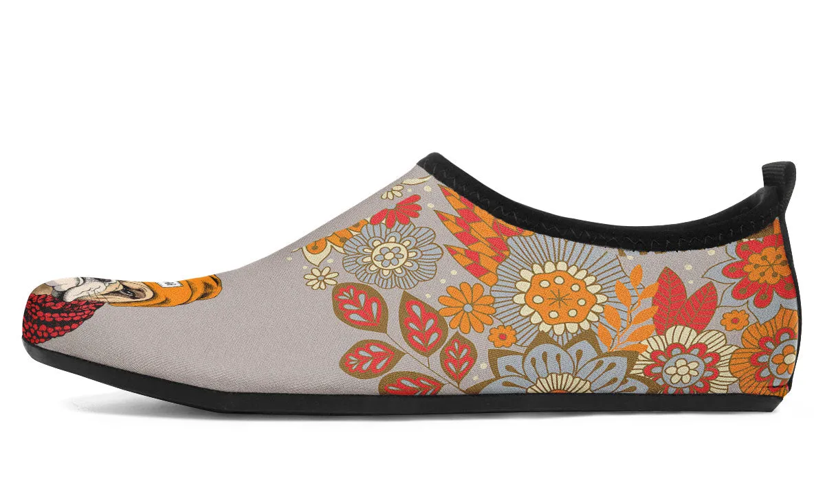 Cool Bulldog Aqua Barefoot Shoes