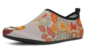 Cool Bulldog Aqua Barefoot Shoes
