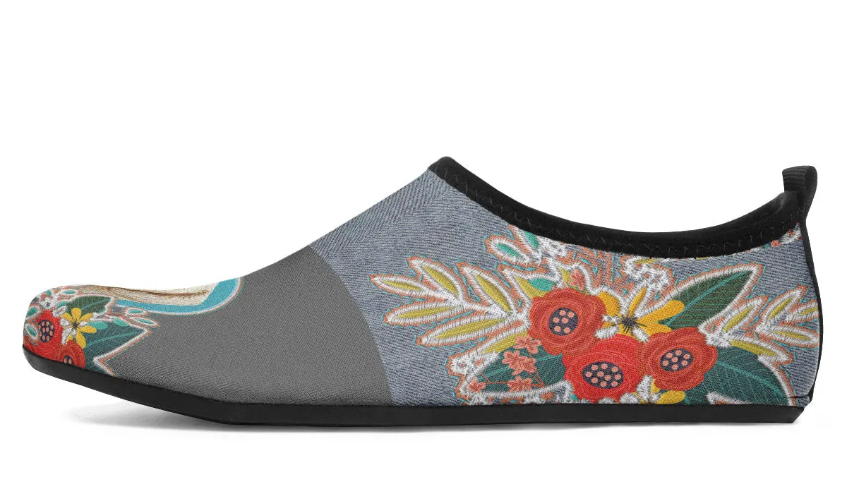 Denim Style Golden Retriever Aqua Barefoot Shoes