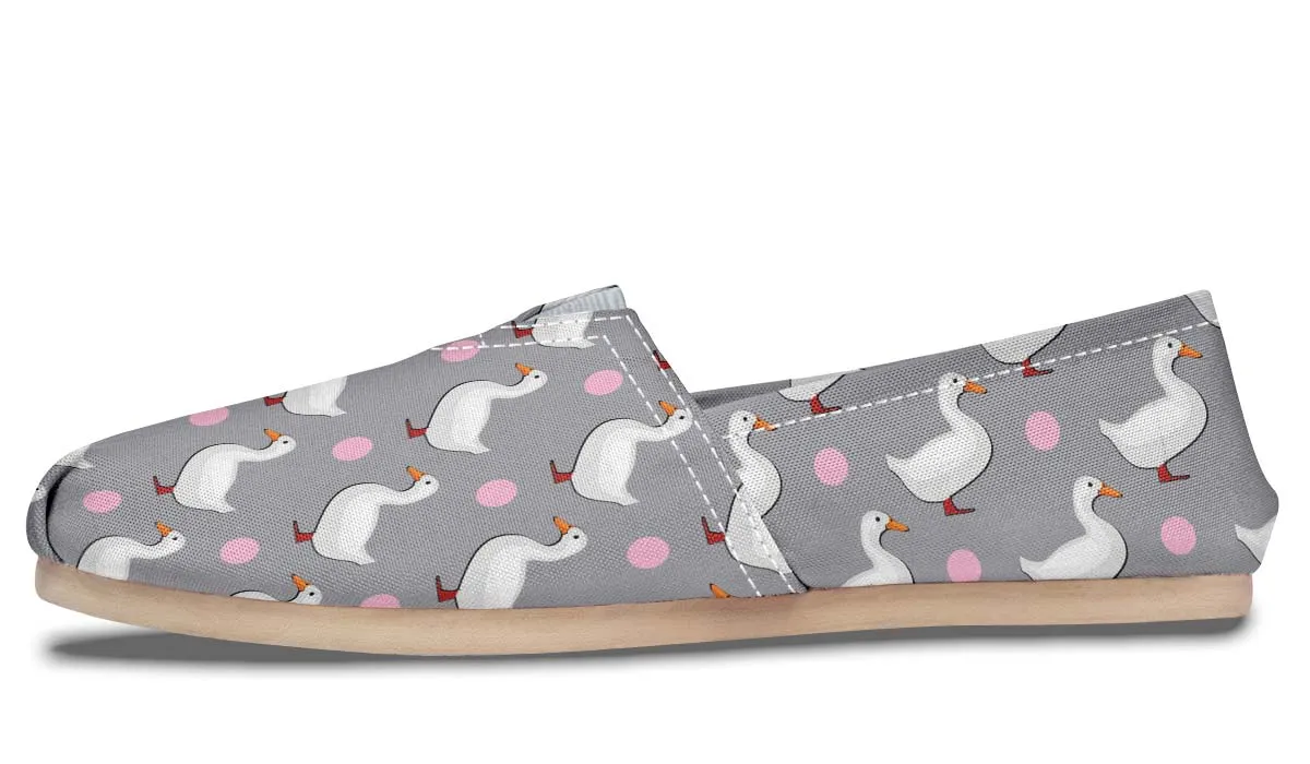 Domestic White Duck Pattern Casual Shoes