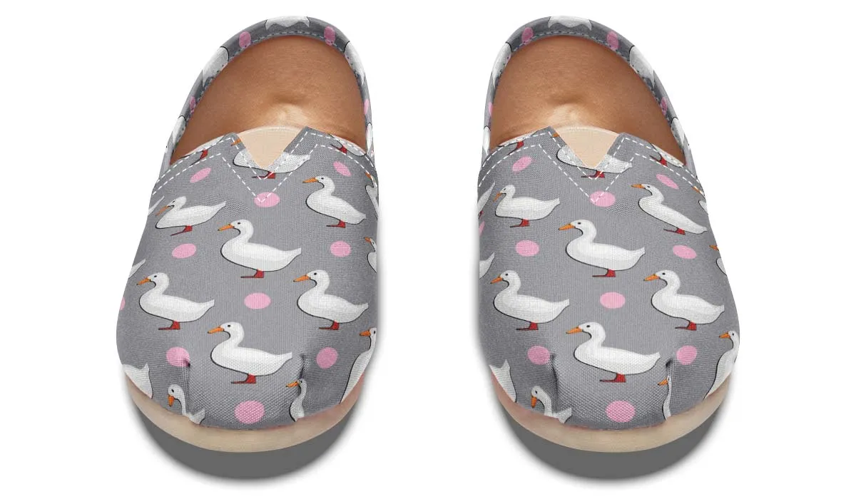 Domestic White Duck Pattern Casual Shoes