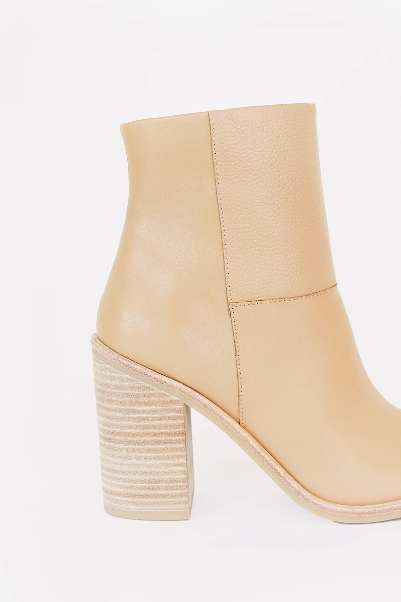 Etwa Boot Camel
