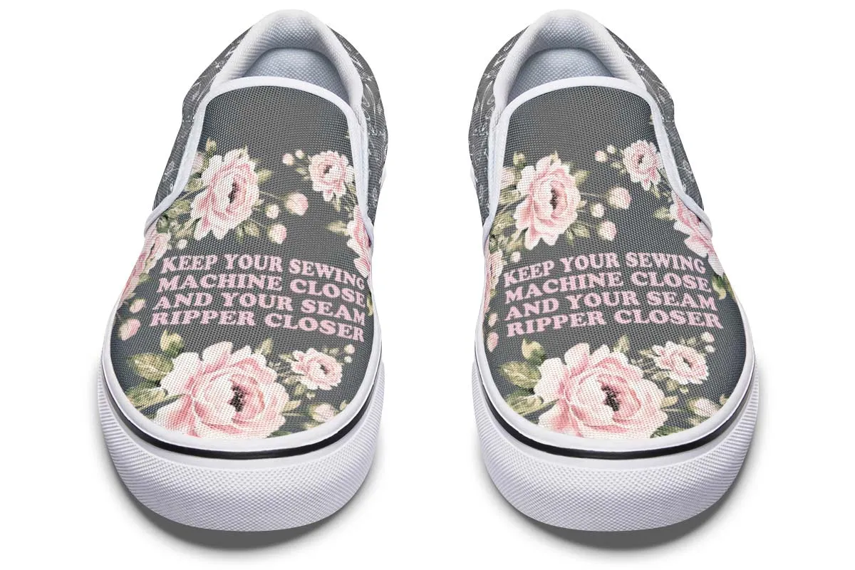 Floral Sewing Slip-On Shoes