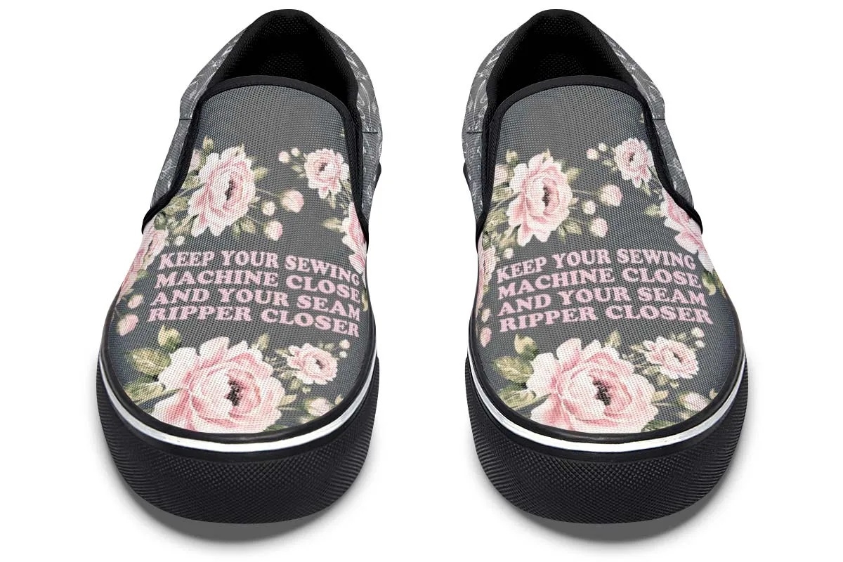 Floral Sewing Slip-On Shoes