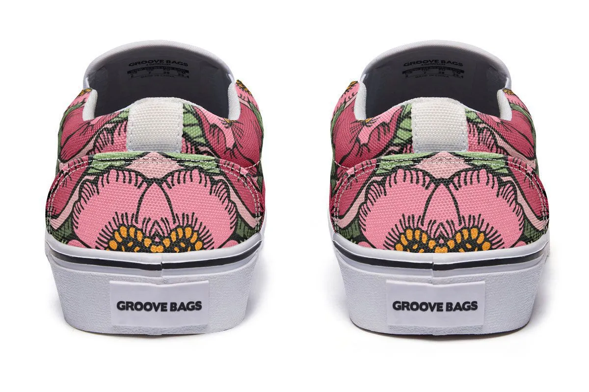 French Bulldog Mom Slip-On Shoes