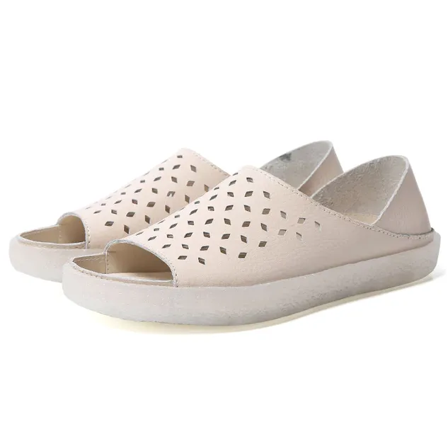 Gil Sandals