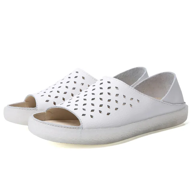 Gil Sandals