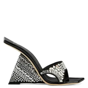 Giuseppe Zanotti Akira Shine
