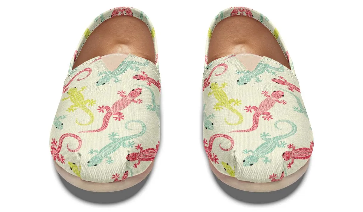 Lizard Pattern Casual Shoes