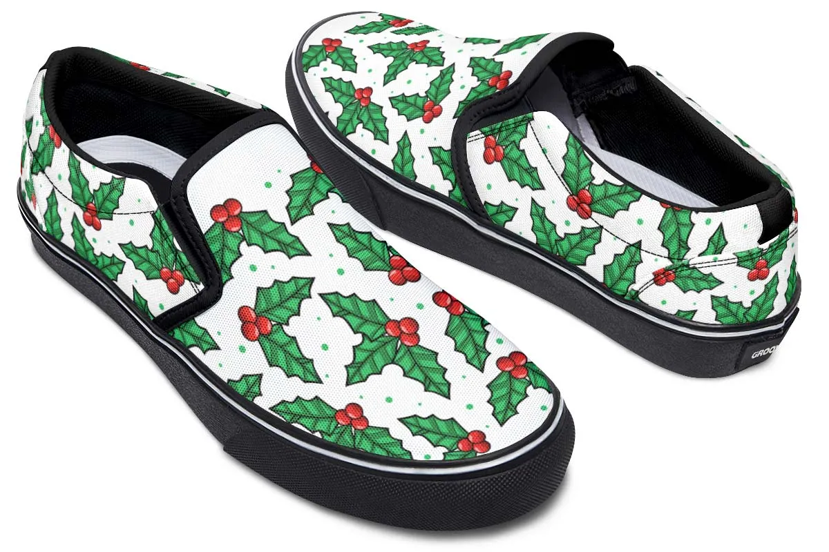 Mistletoe Pattern Slip-On Shoes
