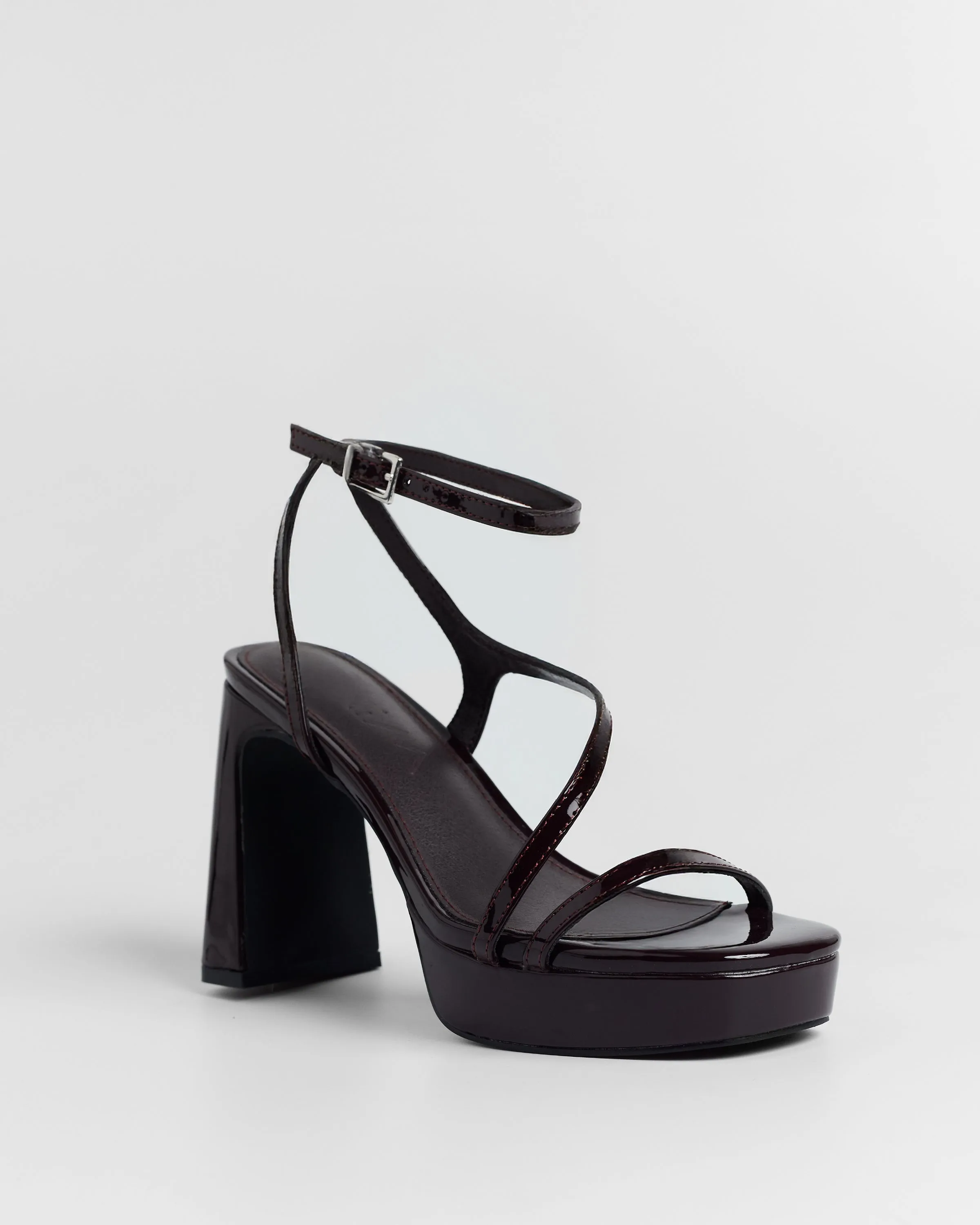 Nelly Bordeaux