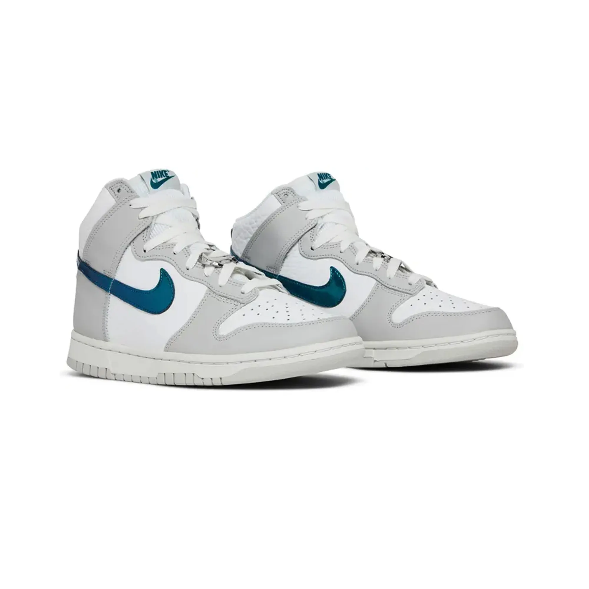 Nike Dunk High 'FLS' W (2022)