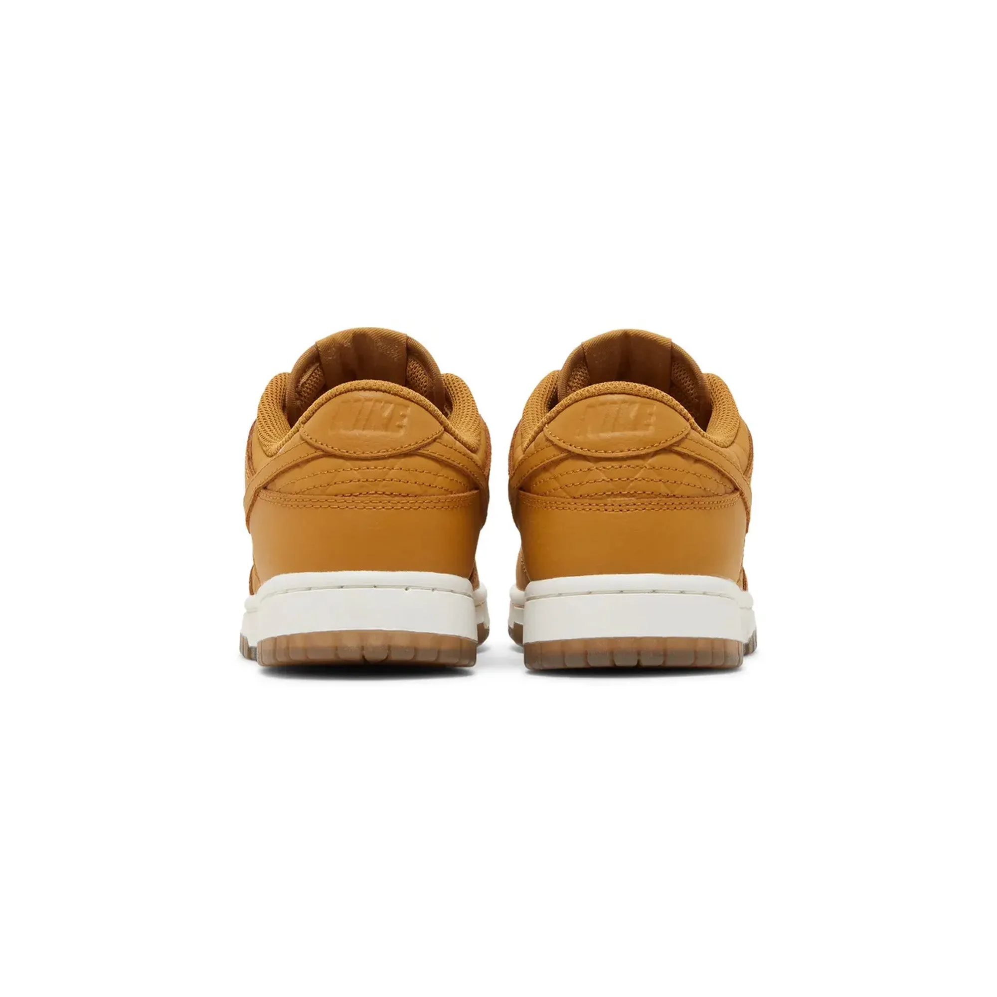 Nike Dunk Low Quilted 'Wheat' W (2022)
