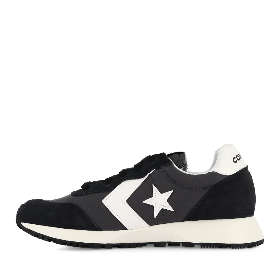 OMEGA TRAINER LOW - BLACK/DARK MATTER/VINTAGE WHITE