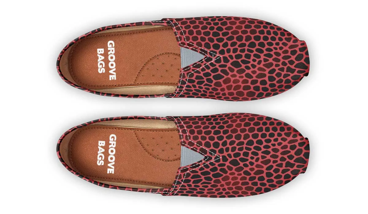 Pink Reptile Design Casual Shoes