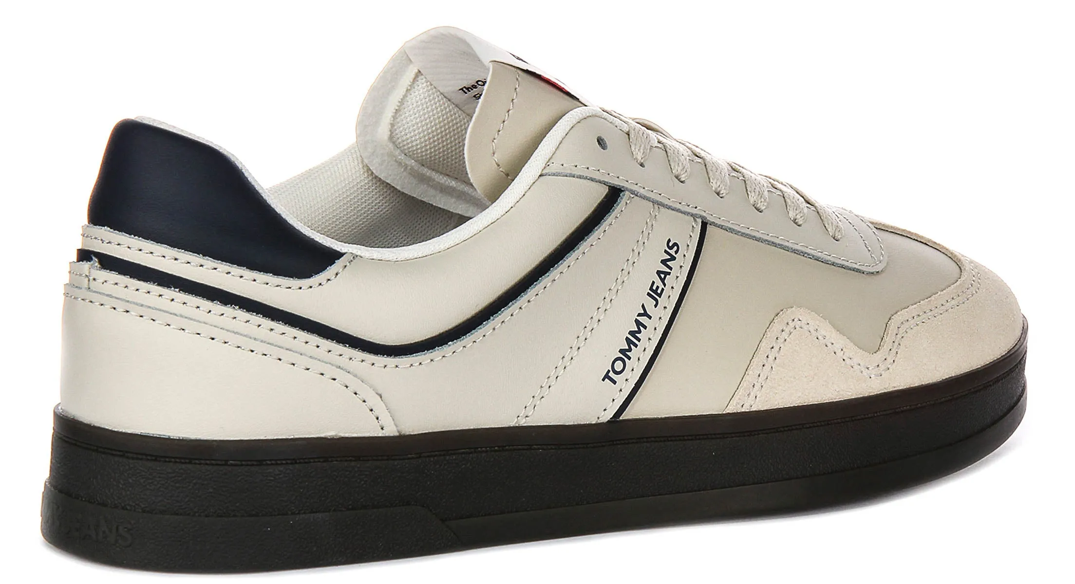 Tommy Jeans Greenwich Leather In Cream For Men